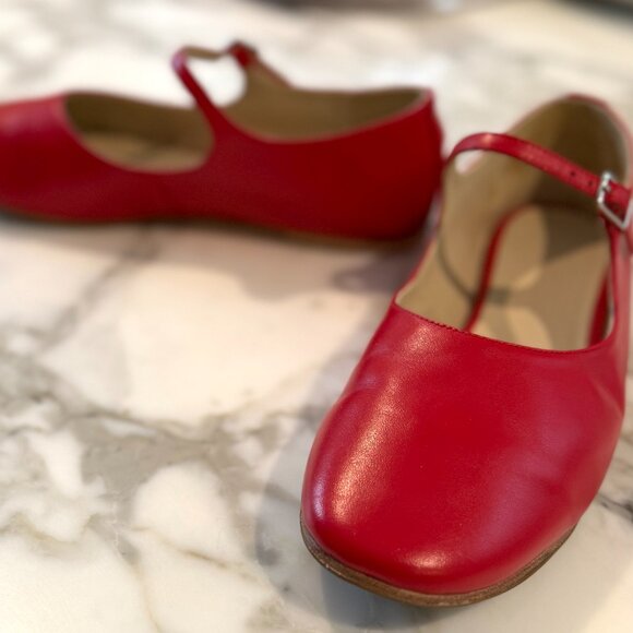 Freda Salvador - RED Leather AUBREY MARY JANE FLAT - Picture 6 of 6